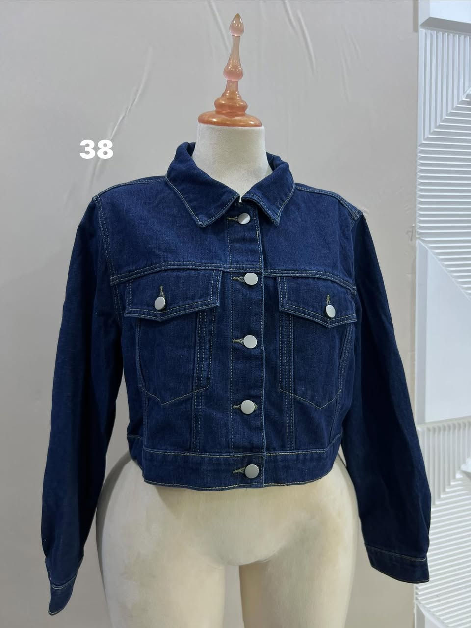 قطعتين 25 الف.


**إذا كنت صاحب هذا الإعلان وتريد حذفه لأي سبب، رجاءا أرسل رسالة إلى الدعم الفني**