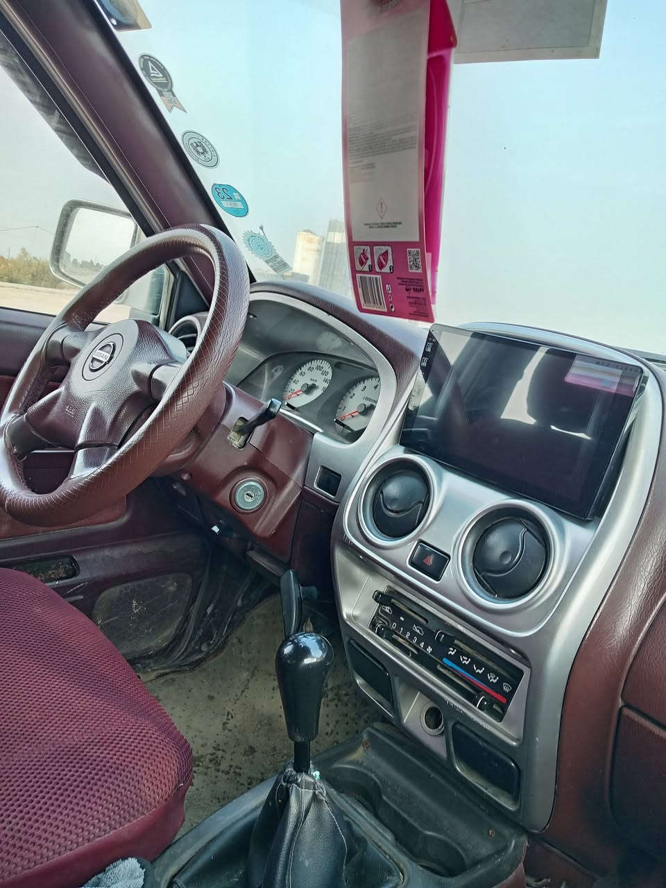 سلام عليكم بيكم نيسان موديل 2016 محسن كير ومحرك شرط حداديه تخم تاير سياره جاهزه سياره ما ناقصهه برغي  الاتصال ***********
