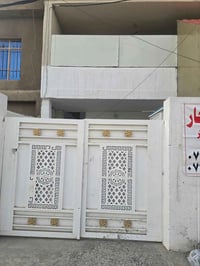 بيت الإيجار طابق ارضي مساحه 150 بي ستقبال وهول وغرفتين نوم  وطرمه جبير...