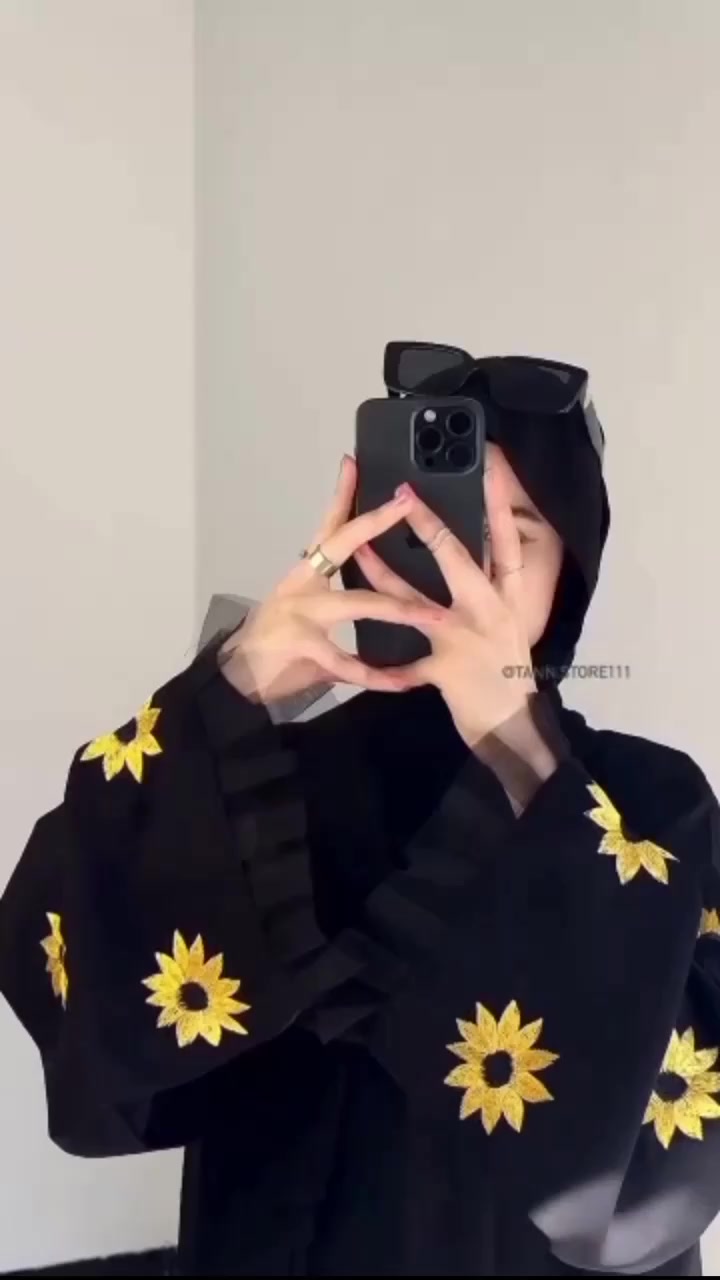 نانسي ستايل 🥰 
*اناقتك بتحكي من عنا
#السعرررررررر : 28$
عبايه زهره عباد الشمس 🌻  المميزه صارت متوفره عنا 

العبايه الاجمل والاروع قماش برادا اجنبي مكفووول  قطعه الجمال المصممه الك وبس 🔥
#مفرق / #جملة

اللون واحد اسود  🖤🌻

#قياسات  *.m.l.xl.xxl.xxxl*

من قياس 38 حتى 48
#متوفر #شحن #لكافة #الدول

شحن وتوصيل بعد ١٥ يوم انشاء شاء الله


**إذا كنت صاحب هذا الإعلان وتريد حذفه لأي سبب، رجاءا أرسل رسالة إلى الدعم الفني**