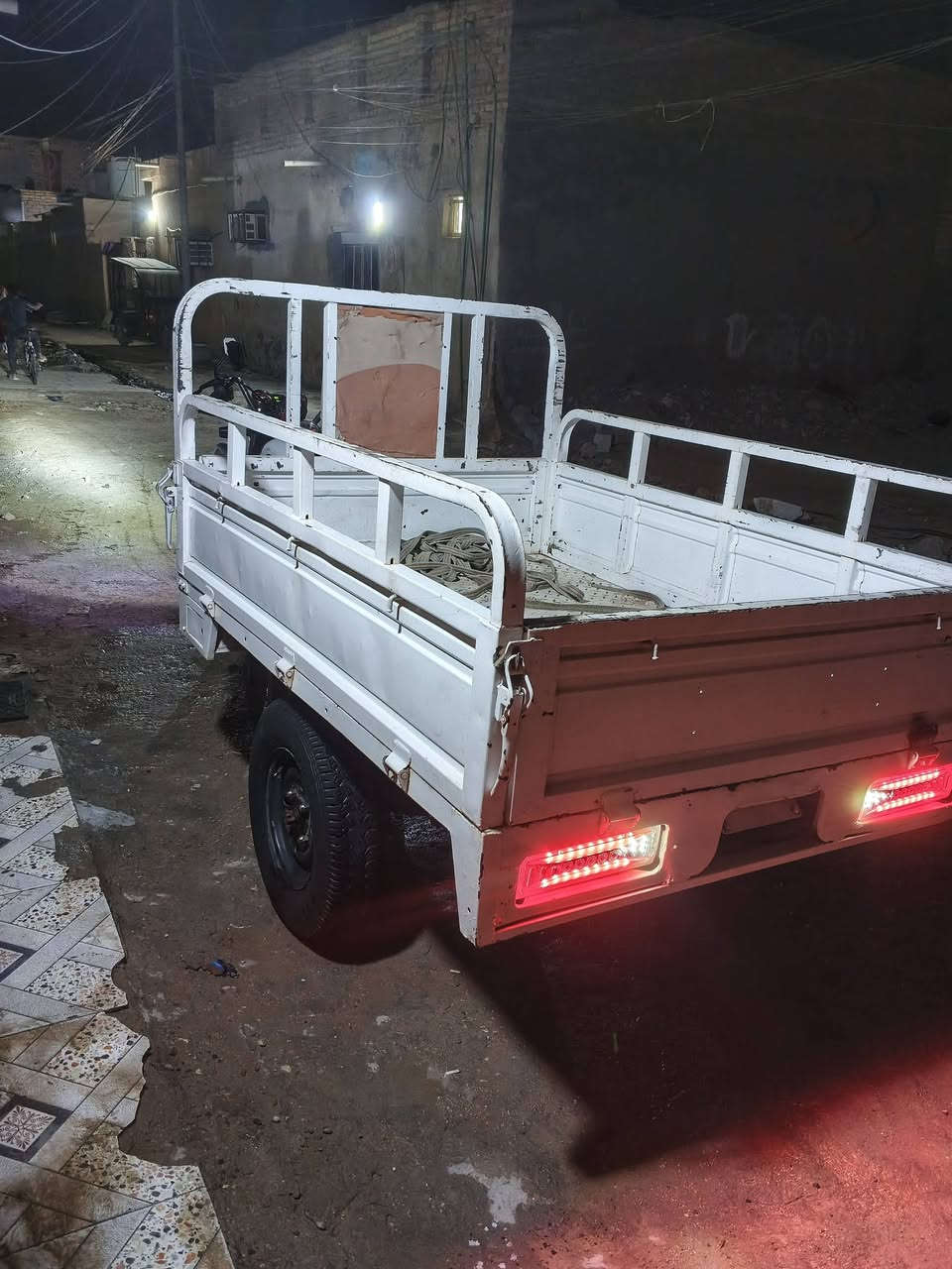 ستوته دايون للبيع موديل 21 عنواني سوق الشيوخ
السعر 1700 وبيه مجال للشراي رقم ***********
