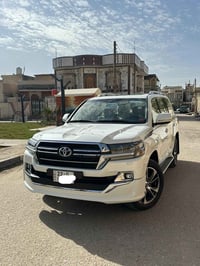 السياره 8V ..4600 شركة ساز سبشل اديشن جديده جداً جداً جداً 📦📦 ماشيه 49...