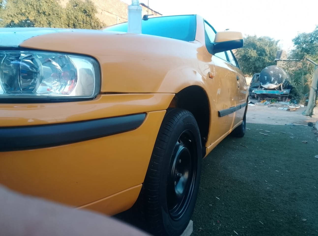 سمند للبيع سيارة جاهزة 2012 بسمي رقم الإنكليزي بية بنيدي مبدل فقط أو الدوسات معمرة.   رقم بغداد  
***********
