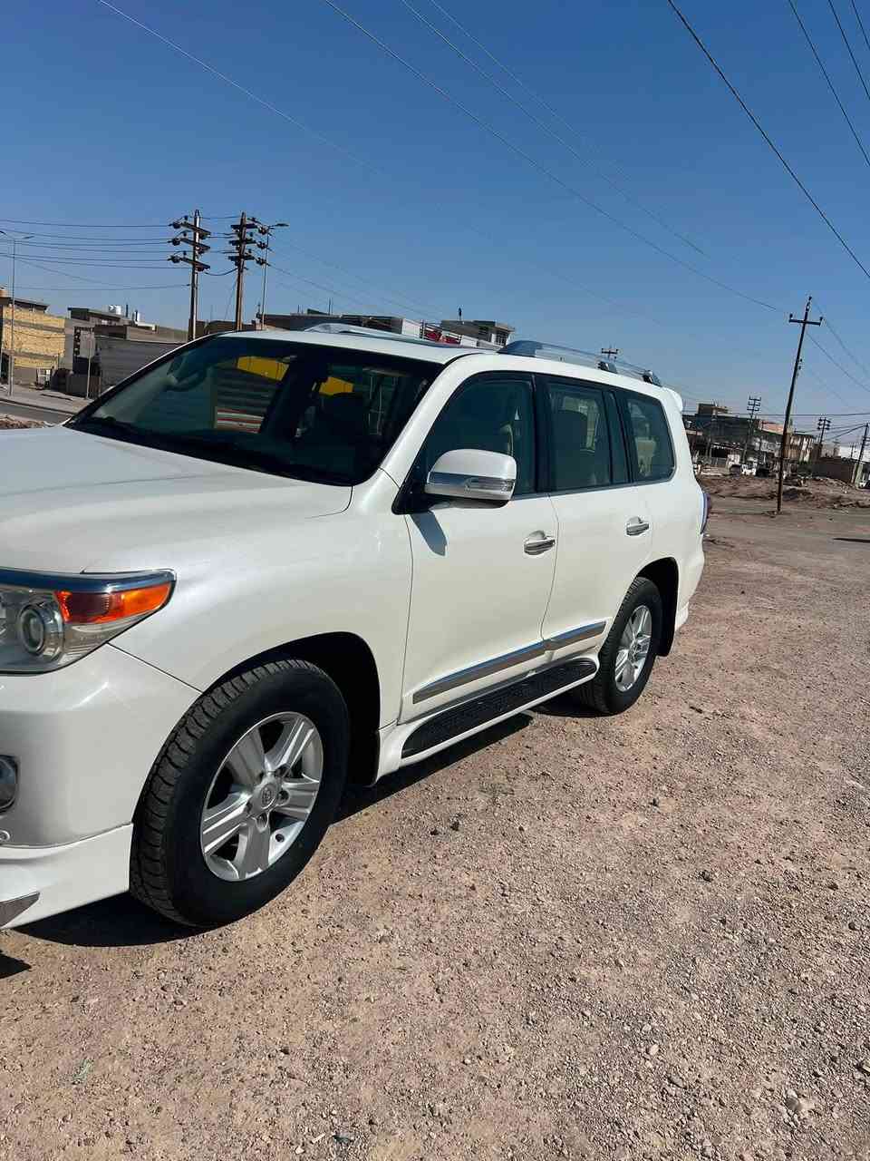 لاند كروز موديل 2013 كفاله عامه شرط السونار ماشيه 160 km تحويل ثاني 345 $وبيهه مجال حك الجيه للاستفسار اتصل ع الرقم غير متواجد ع الفيس ***********
