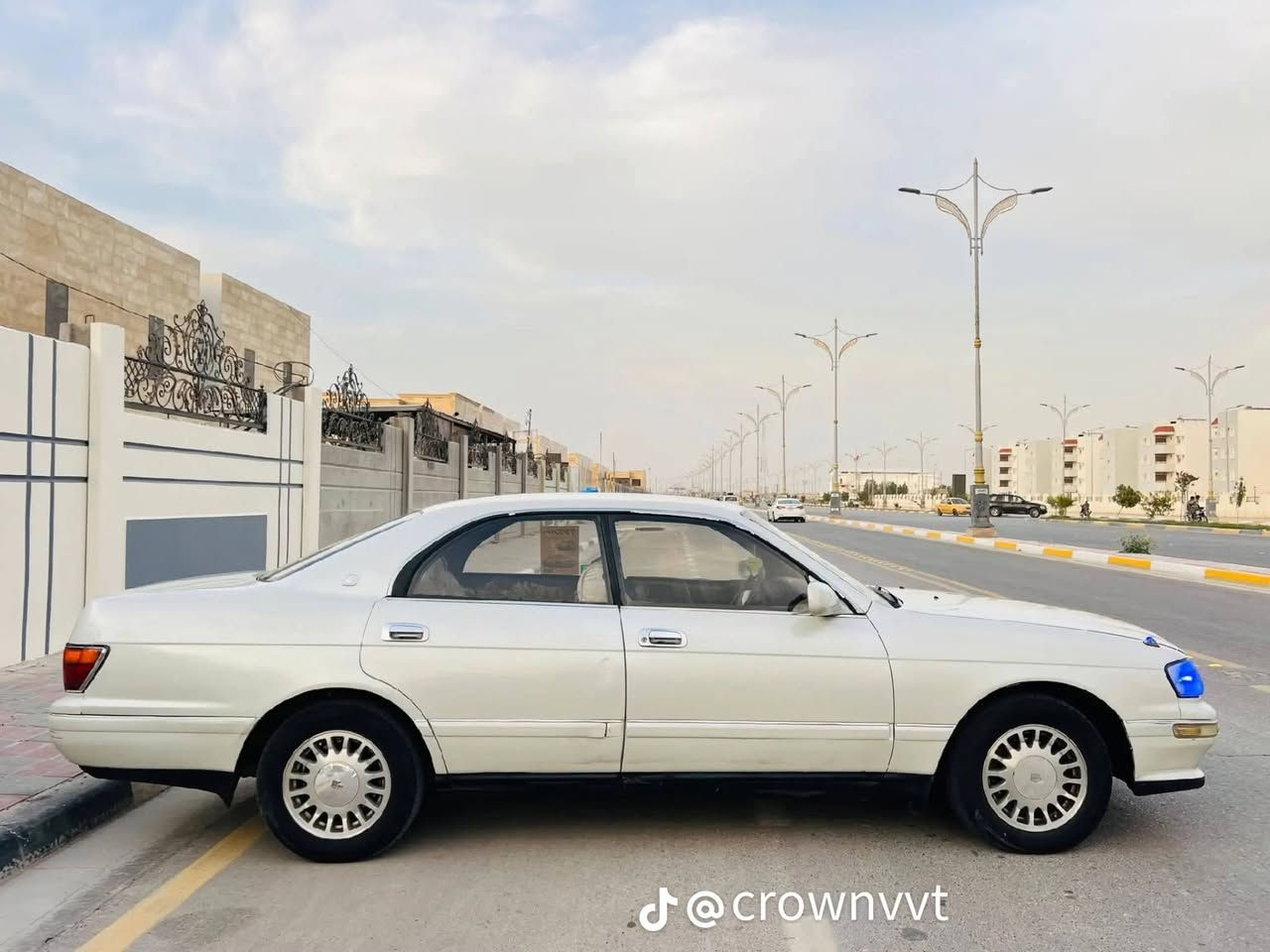 السلام عليكم سياره بطه للبيع مكفوله كص ونقل والعيب الشرعي السعر 55وبيهه مجال ***********
