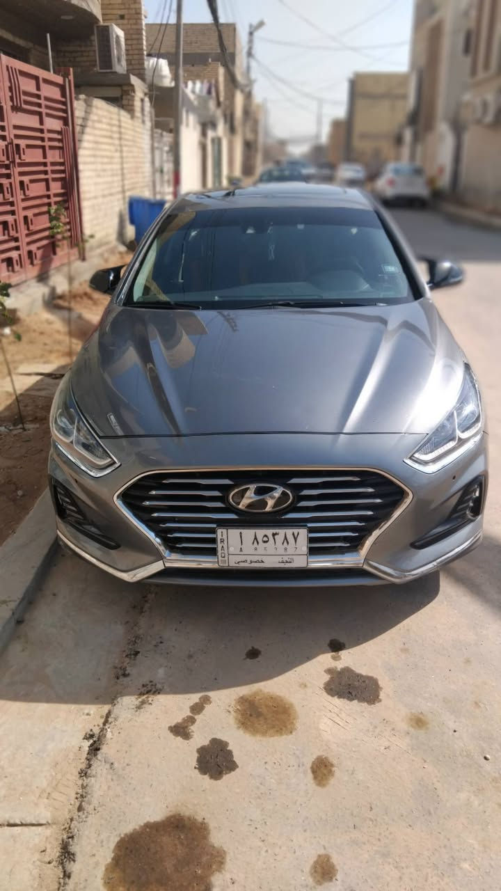 هونداي سوناتا موديل ١٨سياره فول مواصفات وارد امريكي السعر ١٢٥ وبيها مجال ***********
