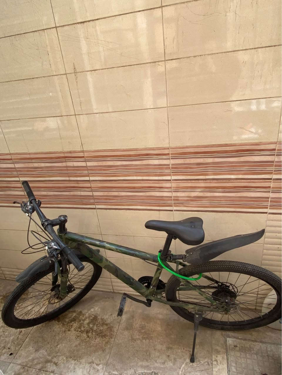 بايسكل رياضي مرقط جيش
جديد استعمال كلش قليل
القياس 29 بغداد, العراق


**إذا كنت صاحب هذا الإعلان وتريد حذفه لأي سبب، رجاءا أرسل رسالة إلى الدعم الفني**