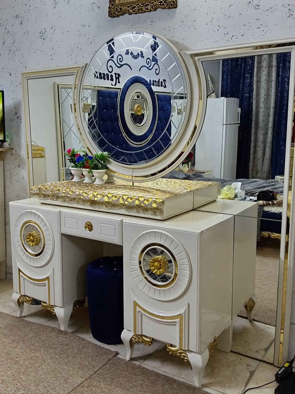 السلام عليكم
غرفة نوم تركية 9 قطع للبيع ضررها بس السجة مال السلايت مال الكنتور اليريدها يراسلني خاص ويدلل


**إذا كنت صاحب هذا الإعلان وتريد حذفه لأي سبب، رجاءا أرسل رسالة إلى الدعم الفني**