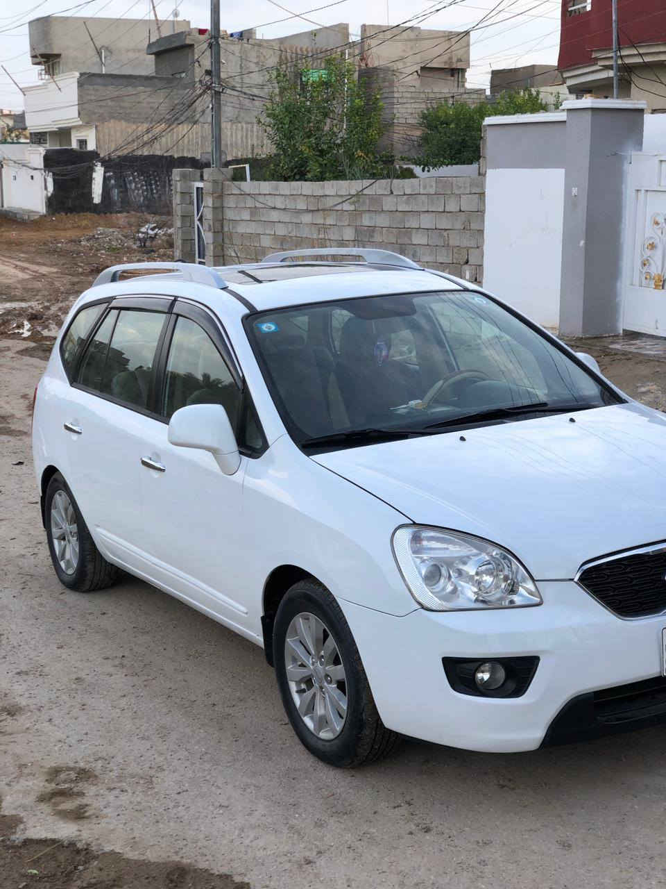 كيا كارنز 2012 رقم بغداد الدولي باسمي
السياره جاهزه  مكينه وكير خير من الله تبريد تدفئه صدر خلفي وامامي خير من الله تخم تاير جديد سلايت روف  تحكم ستيرن جهتين  كامره أمامي وخلفي  داخل بيجي جديد بيها صبغ جاملغ أمام السايق  وباب خلف الصدر  وبيها تكحيل بسيط  السعر  ١٢٢ وبيها مجال  للاستفسار الاتصال  على.   ***********              
***********
