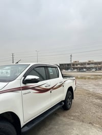 فورويل 2022 اوتوماتيك 4X4 كويتي  بانزين فووول مواصفات.            مكفو...