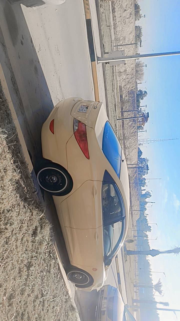 السلام وعليكم اكسنت موديل 2014خليجي سياره حلوه وجاهوه بيهه ضربه الجاملغ الخلفي من  جهت العبري والكدام مبدل وموجود القديم مكينه 1400تبريد تدفئه شغاله السياره تخم تاير جديد والسعر 75مجاله بصيط حك الجيه مكان السياره كربلاء الامام عون


**إذا كنت صاحب هذا الإعلان وتريد حذفه لأي سبب، رجاءا أرسل رسالة إلى الدعم الفني**