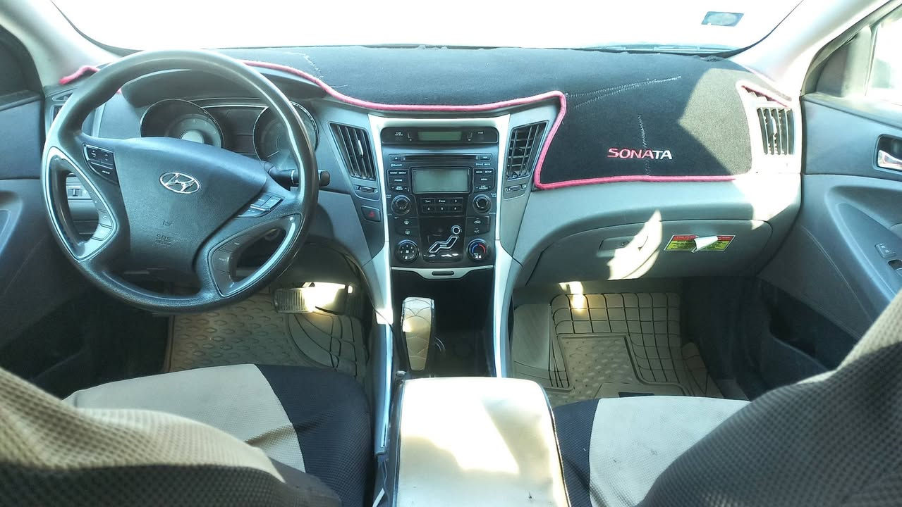 سوناتا 2013 امريكي
محرك 2400 gdi 
ست قطع بيها ابيع حزام 
باسمي بغداد سنوية لل28 
السعر 95 وبي مجال 
*********** بي واتساب
