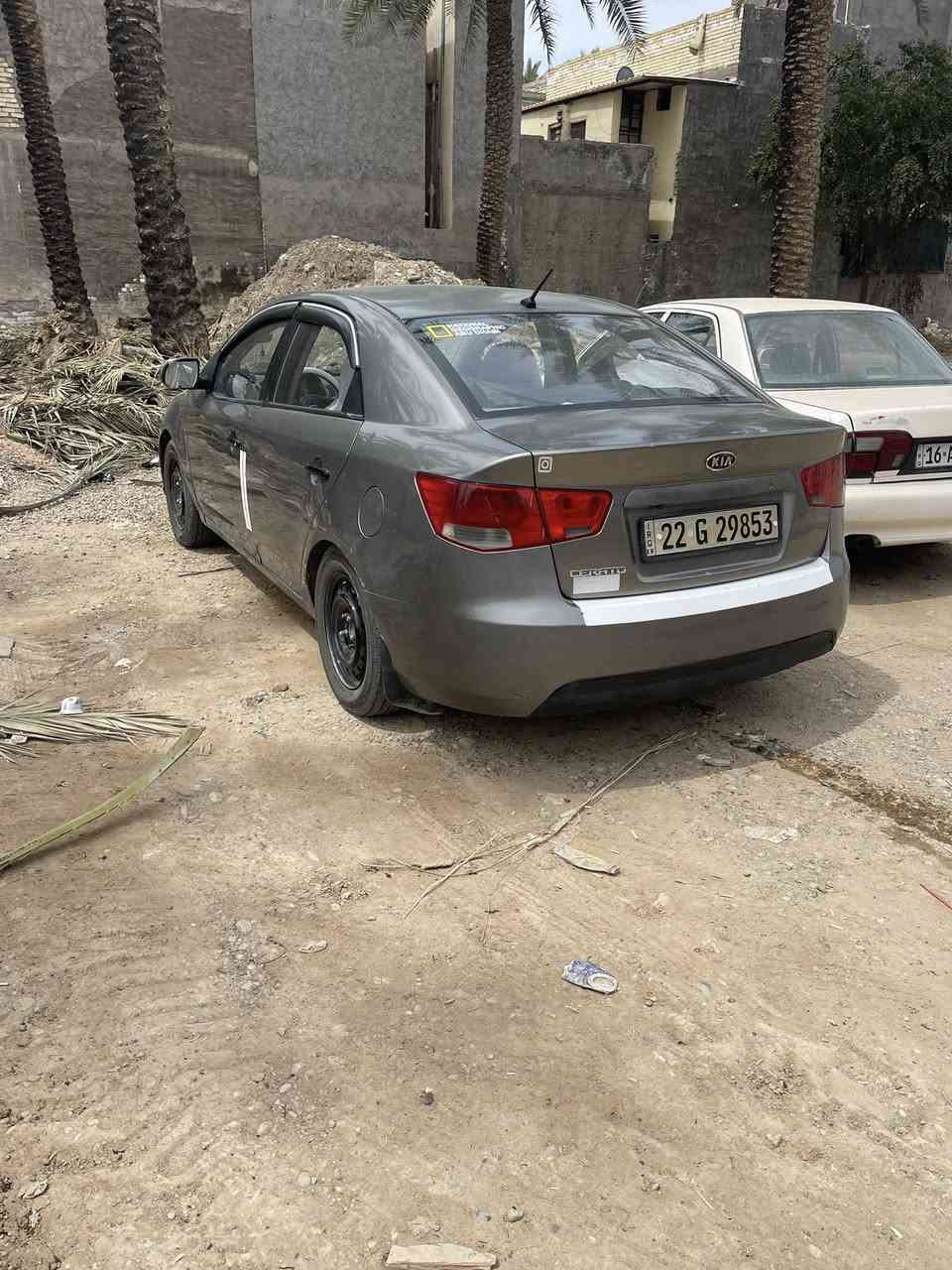 السلام عليكم سيراتو موديل ٢٠١٢ مكفوله من الدواخل بيه قطع صبغ ابيع حزام بسمي رقم اربيل مكينه كير تبريد صدر خلفي امامي كله جديد تخم تاير ويل جديد ***********
سعر ٨٥ مكان بغداد جديده
