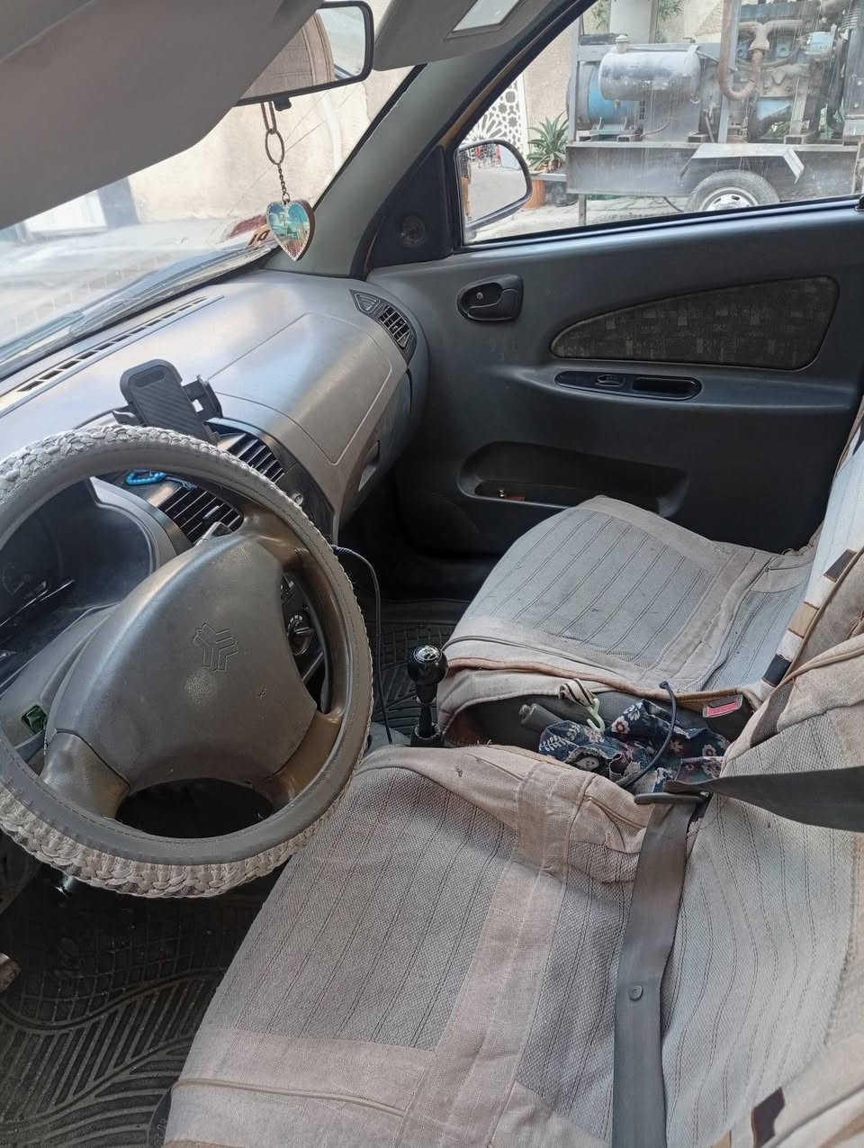 السلام عليكم طيبة موديل١٥رقم بغدادبأسمي تحويل مباشركيرمكينة مكفول تبريدمنظومة كاملة كله جديد الكشرمامكفول بي ظربات ومصلحه رايدهاب٢٩وبيهامجال رقمي*********** مكاني بغداد
