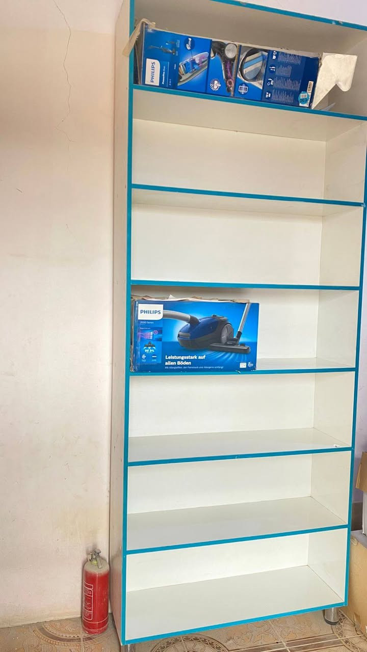 السلام عليكم عندي فاترينا طوله ٣م تصلح الدكان صيدليه مكان خزن مكتيه ٥٥ جديده والله وبيه مجال


**إذا كنت صاحب هذا الإعلان وتريد حذفه لأي سبب، رجاءا أرسل رسالة إلى الدعم الفني**