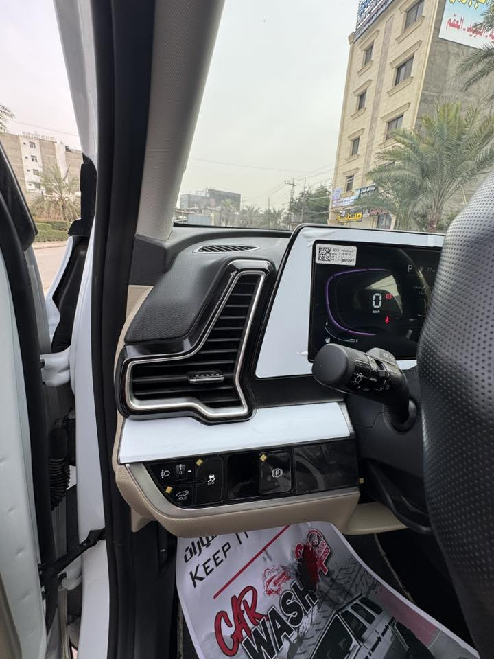 السلام عليكم
كيا سبورتج ٢٠٢٥ وكاله nim للبيع
السياره مكفوله كفاله عامه من الشخط والرصعه والحمدلله وجديده بوضع الوكاله
ماشيه ٨٥٠٠ كيلو فقط
فول مواصفات عدا  البانوراما والجلد
المواصفات 
جنطه كهرباء 
تدفئه كشنات وستيرن
كشنات اماميه كهرباء 
بصمه
٤ وضعيات قياده
شفتات ستيرن 
 رادار جانبي
حساس امامي  خلفي وكاميرا وباقي المواصفات المعروفه
فول مواصفات 
السياره رقم سليمانيه ب اسمي شرط التحويل
مكان السياره بغداد حي الجامعه او يرموك
للاستفسار 
***********
