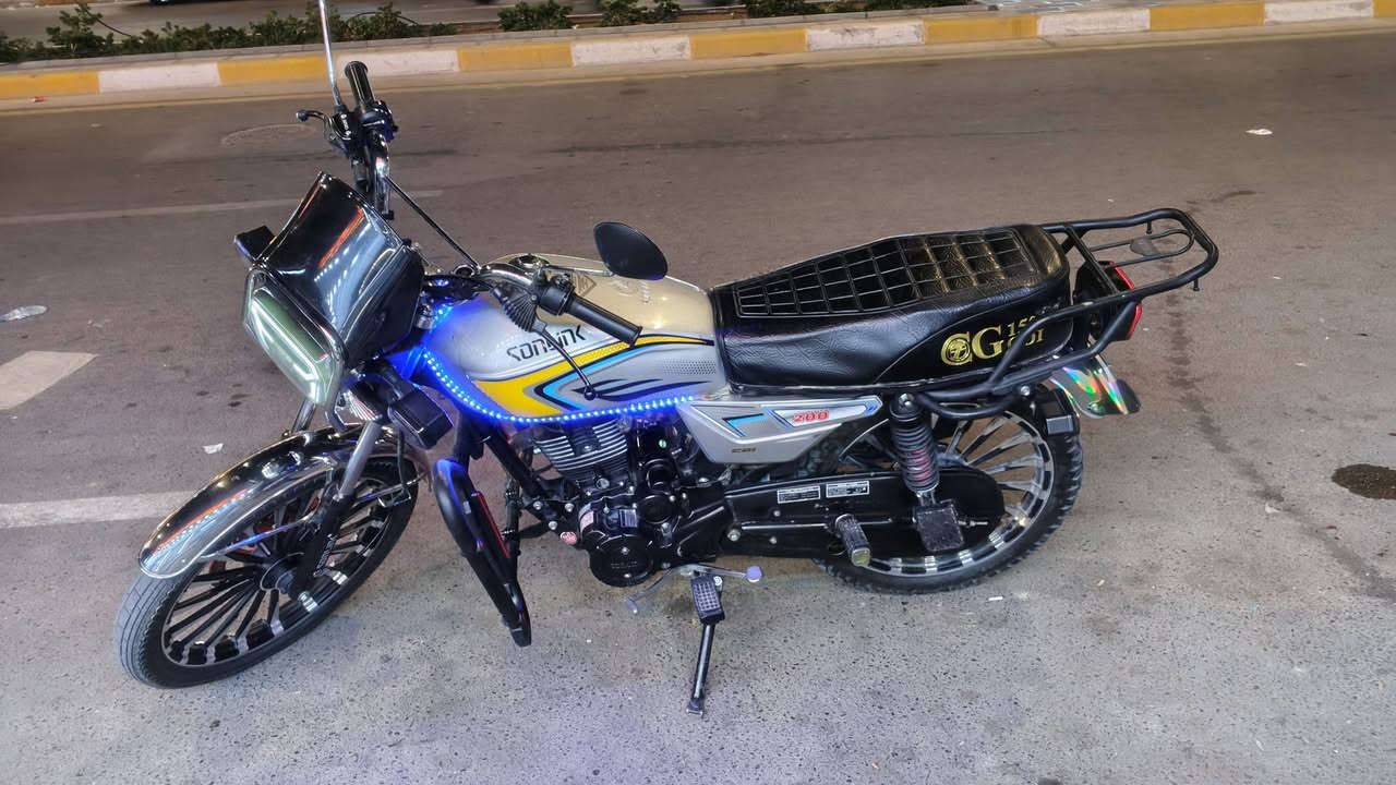 سولنك كفاله عامه///بصمات عدد 2 محرك 200 ///السعر850 بي مجال....***********
