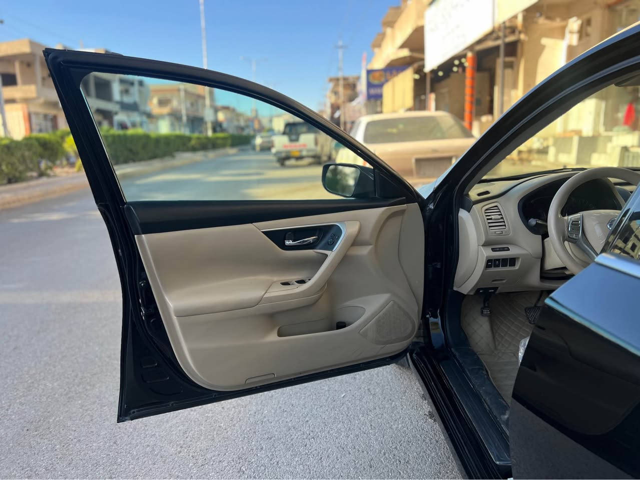 ئاڵتیما ٢٠١٦    ڕەشی قەتران

ناوزەردی ئەمریکی شتی نمونەو دەگمەن 

مواسەفات 

بەسمە 

کامێرا 

تەحدید سورعە 

کوشن کارەبا 

تراکشن 

یەک پارچەو نیوی بۆیاخە  بێ دەعم و لێدران نمونەیە لەجوانی ٩٠ مایل ڕۆشتوە  دەروو ناوی لۆکە گێڕو مەکینە بە شەرت تەقەو ڕەقە بە شەرت  بەناو کردن  بەشەرت 

نرخ:١١٩ گەڵاو مەجال 

شوێن:دەربەندیخان 

ژ.م:***********. دار بنديهكان, السليمانية
