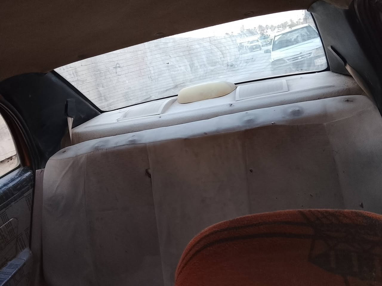 سياره سي كي موديل 2013سياره محرك وكير جديد وكهربيات شغاله سياره حلوه وتكفلك سرقه وعشارين رايدها اب10وبيها مجال مكاني حله ***********
