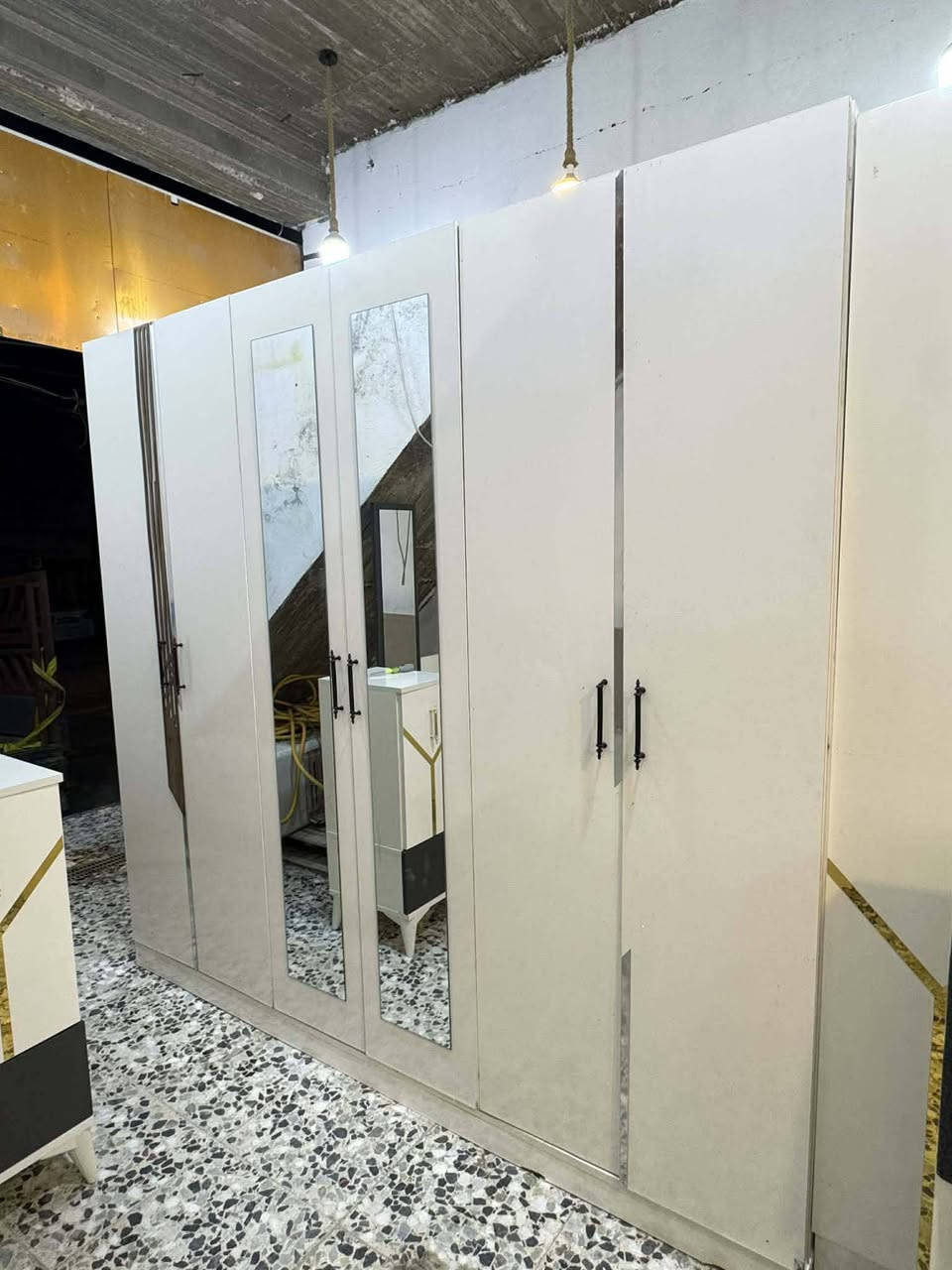 غرفه نوم تركيه 5 قطع  نضيفه سعرهه 400
#اشاره


**إذا كنت صاحب هذا الإعلان وتريد حذفه لأي سبب، رجاءا أرسل رسالة إلى الدعم الفني**