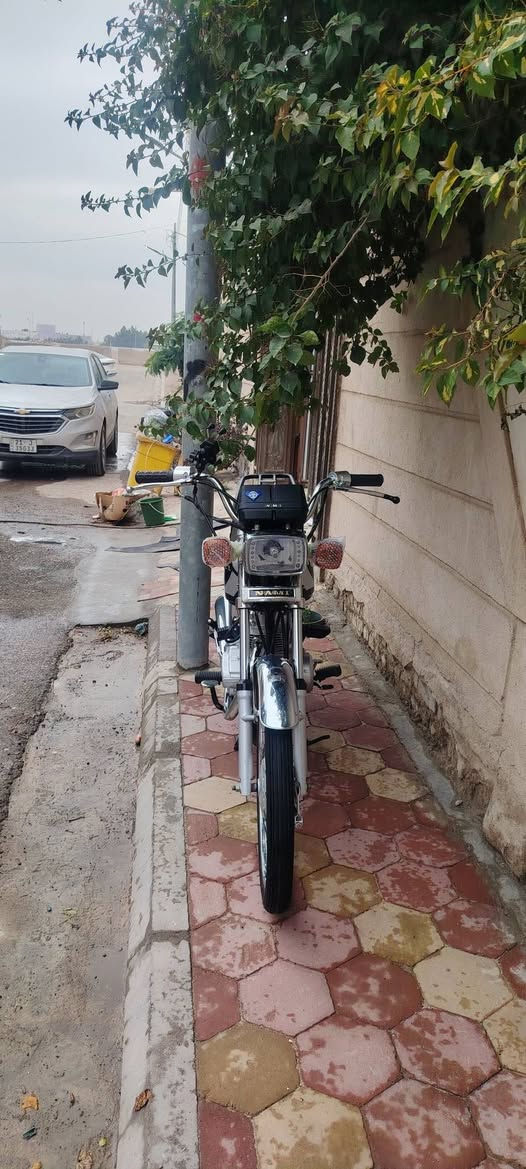 السلام عليكم
من رخصة الأدمن 
دراجة شلامجه بدون اوراق 
مكفولة من العشاير والسرقة والحادث
تعمير كله جديد 
الشاصي شلامجه الكصبه الرفيعه لا ملحوم ولا بي چوي
المكينه مامفتوحه 
السعر 800 
التواصل على الرقم *********** 
او على الخاص 
مامتواجد بالتعليقات
