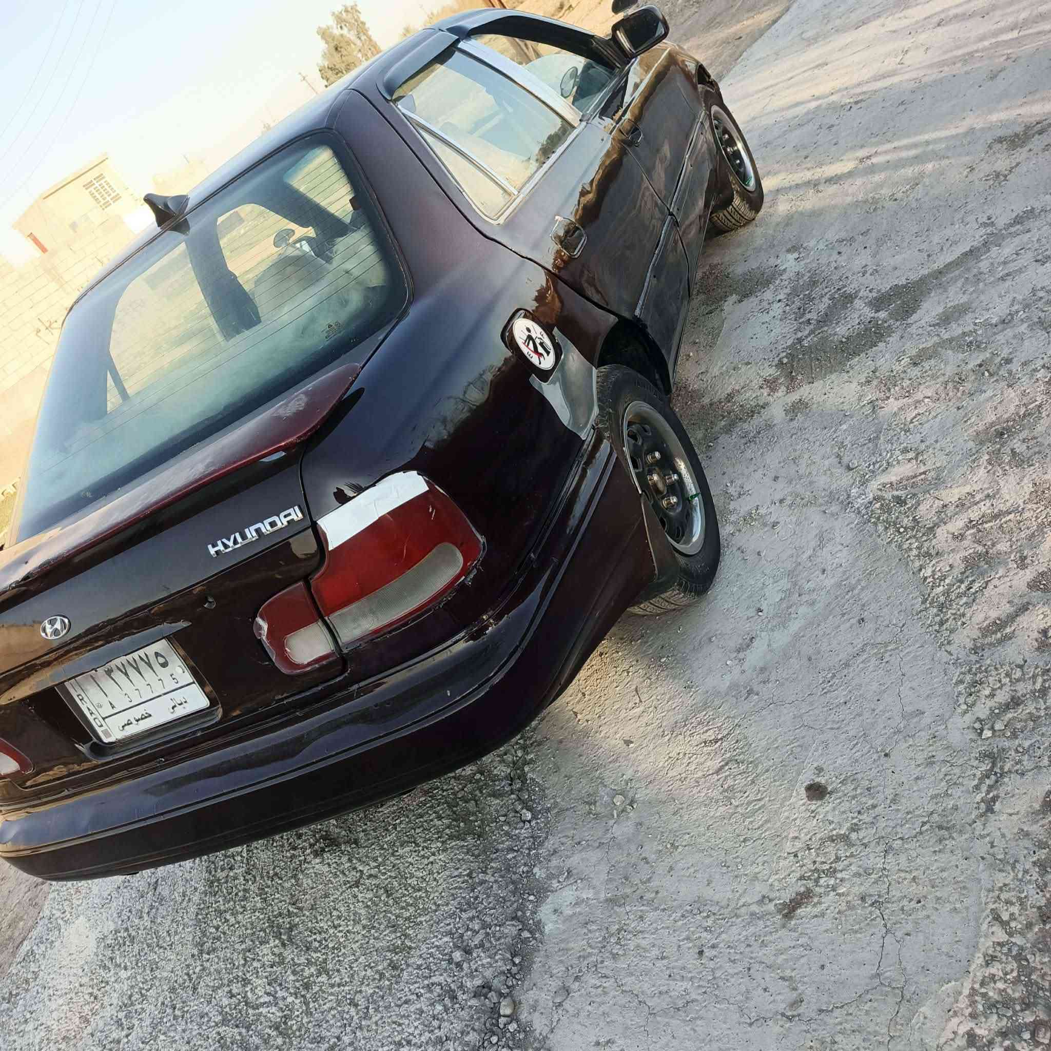 النترا هونداي موديل 94 السعر 30 وبيها مجال شيء بسيط مكاني ديالى تقاطع القدس السنويه لل 27      ***********
