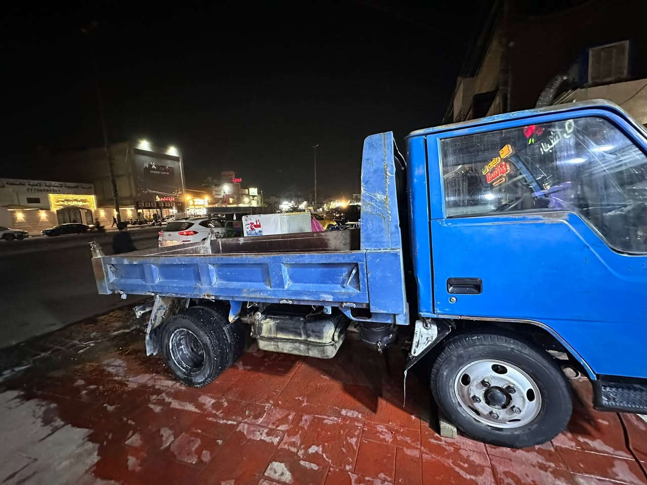 🚛للبيع كنتر قلاب اصل ميتسوبيشي 

✅ ميتسوبيشي أصلي
✅ عظم بلادي والسيارة كلها بلادية
✅ شاصي سليم ومكفول
✅ موديل 1992
✅ محرك وكير خير من الله 
✅ جاهزة للعمل  
☑️ مابيها صبغ 

📅 السنوية مجددة لغاية 8 / 2026
📍 رقم بغداد (تحويل ثاني يوم)
📍 رقم ألماني

السيارة نظيفة وعملية ومناسبة ، والمعاينة خير برهان.

📍 الموقع: بغداد – البلديات

📞 للاستفسار والمعاينة:
***********

السعر بعد المعاينة وللجادين فقط
