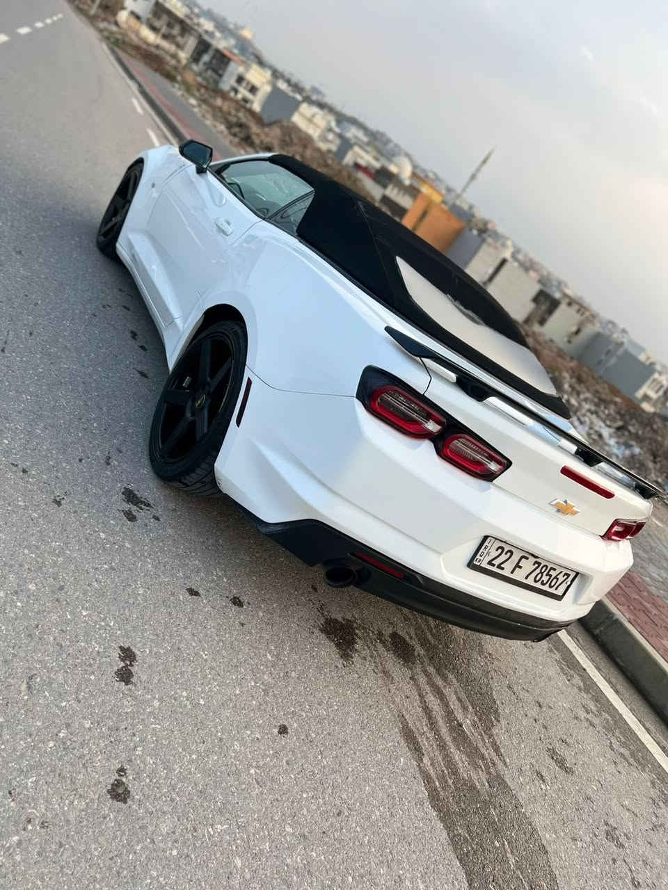 كمارو 2020
گير و محرك مكفول 
محرك مامفتوح 
محرك 4 سلندر 
4 قطع صبغ بدون دواخل 
سياره جاهزه 
ماشيه 70 ميل 
مكان زاخو 
سعر 120 ومجال قليل 
*********** واتساب
