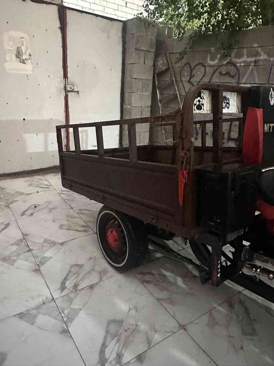 سلام عليكم
ستوته امتيار للبيع مديل 2017 مكفوله رقم وسنويه تحويل ثاني يوم …. وذا اكو دراجه رقم وسنويه اروس عادي (( مكاني بصره كرمت علي )) *********** هاذ رقمي
