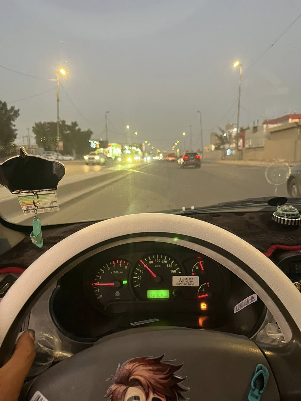 مرخصت الادمن طيبه موديل 15 سياره جديده كلش بيها شبرصبغ  فقط 5 تايرات جدد خط ابيض دوشمه سفريات فيت بم اصلي كله سياره جاهزه ع اخير كلش صدر جديد مانقصها برغي كير مكينه شرط ممفتوحات لهسه نعومه فول سياره متعوب عليها كلش  رقم بغداد بسمي مكان سياره حي اور بغداد سعر اتصل وستفسر رقمي ***********
