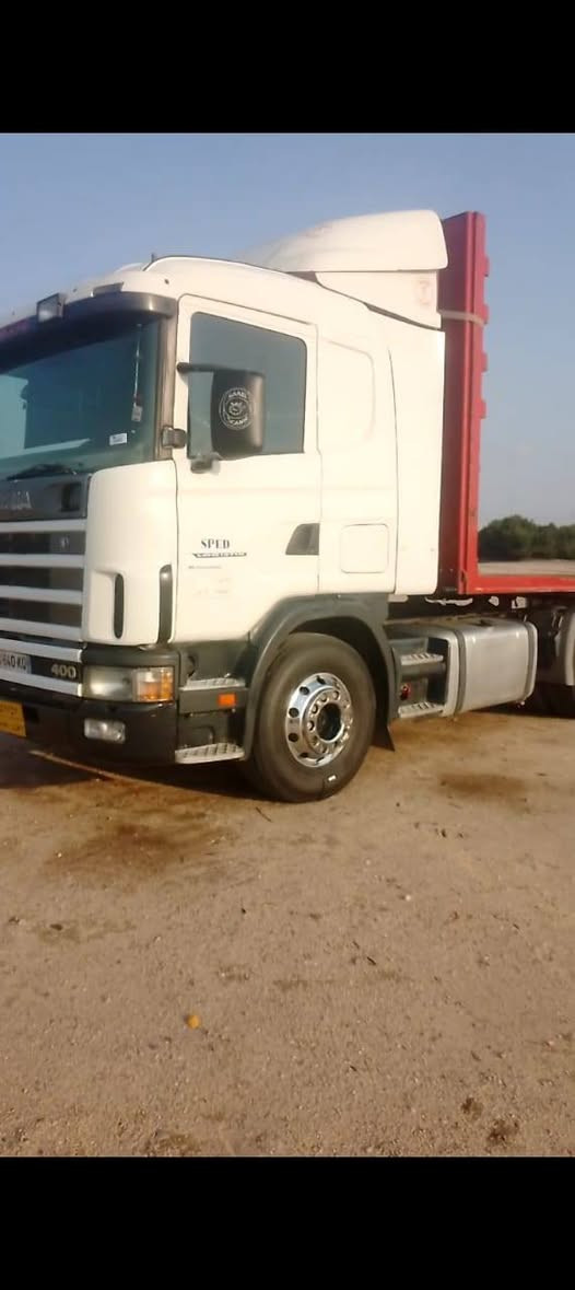 سلام عليكم
سكانيه الفينه للبيع مديل ٢٠٠١ سياره جاهزه مكينه بم ونوزل ١٢٤ كير ٣ ب ٣ رقم سليمانيه مربوطه فلات سنويه منتهيه تخم تاير ويل كب مكينه وكير وشاصي خير من الله السعر ١١٠ وبيه مجال راس فقط اي ستفسار انتصل على هاذا الرقام
***********
***********
