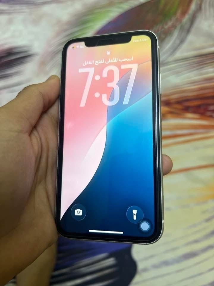 ايفون 11 نضيف مامفتوح ولامبدل بي شي شرط ذاكره 128 بطاريه 96 أمريكي فيس ايدي شغال كلشي شغال مابي نقص سعره 230 وبي مجال حك الجيه