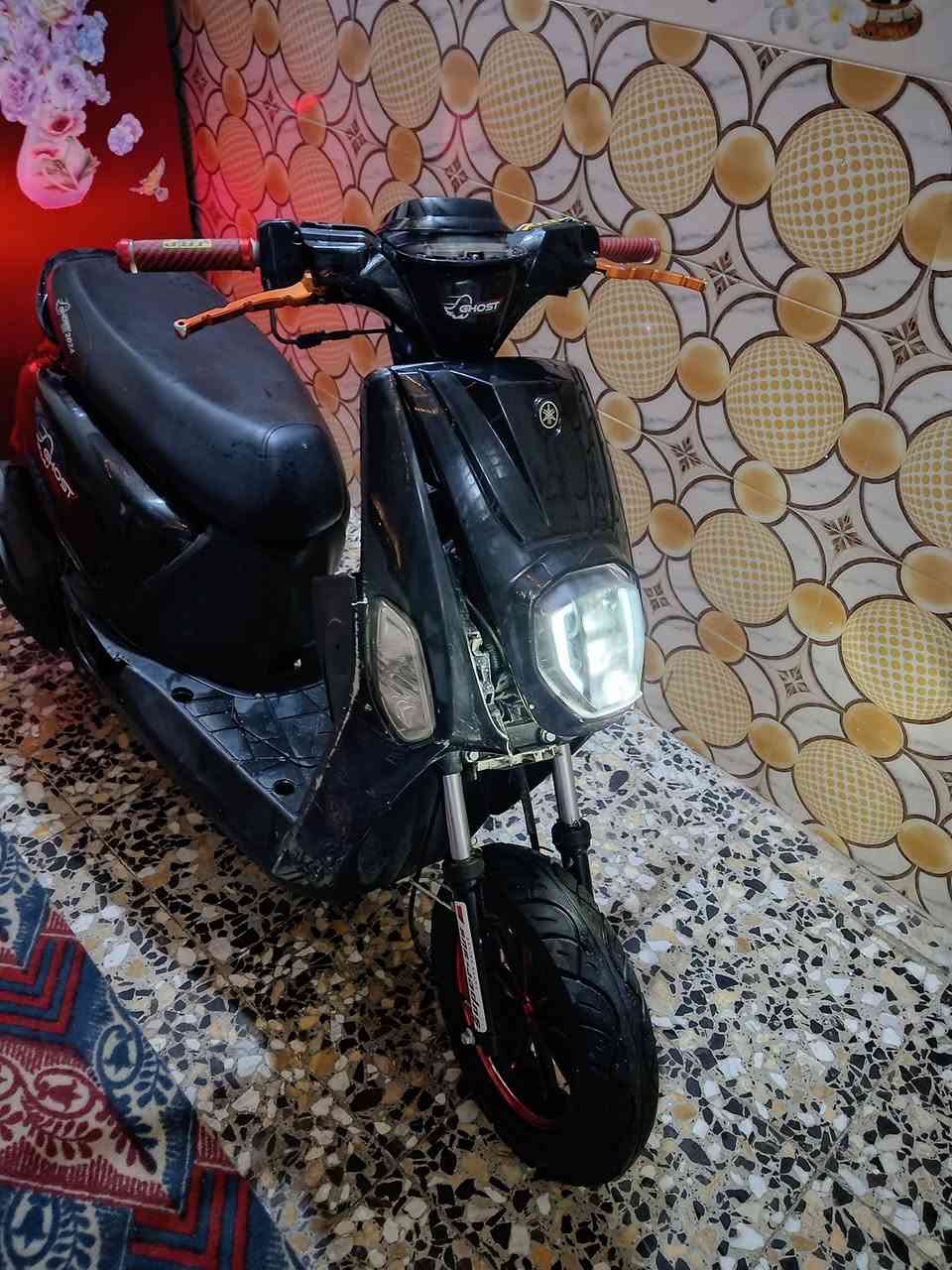 بوليس إيطالي بصمه موجوده وشغاله مديل 2024 كفاله عامه فقط كفراته وما يثرن عليها دراجه بيه
 [تزويد خارجي] فقط محرك مجفت
 شي متروكه فتره ما مثر عليها [محرك 49] قابل التزويد بستم75 [سرعته95] كفرات ختم واحد شرط بيه تزويد 
1_وياله رياضي
2_يدات ابرك رياضي
3_دبلات امامي
4_دبلات خلفيه رياضي
5_فلتر بنزين رياضي
6_كابريتر رياضي
ملاحضه تزويد مالته كله اصلي ما بي تجاري
سعر650 ماكو هيج سعر بهيج نضافه
 بيهك مجال بسيط


**إذا كنت صاحب هذا الإعلان وتريد حذفه لأي سبب، رجاءا أرسل رسالة إلى الدعم الفني**