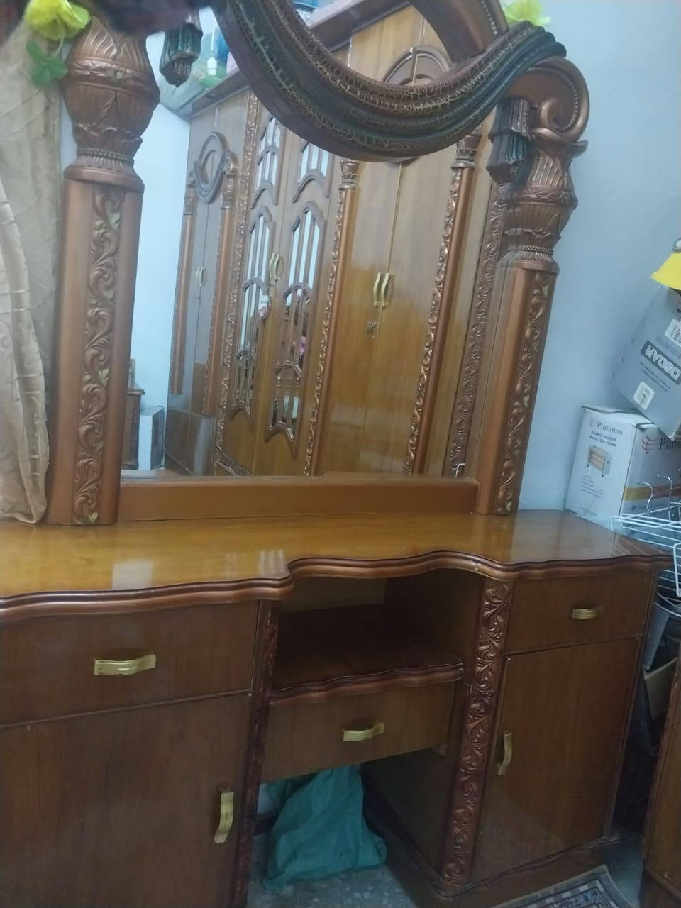 غرفة نوم عراقيه نضيفه احطاطه مو سوگيه صاج داخل وخارج للبيع + وجربايه أطفال ايضا للبيع التواصل ع الخاص او واتساب ‏‪***********‬‏

المكان الشرطه الخامسه السويب
