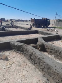 بناء حجر كرسته وعمل الاستفسار الاتصال 07838570982