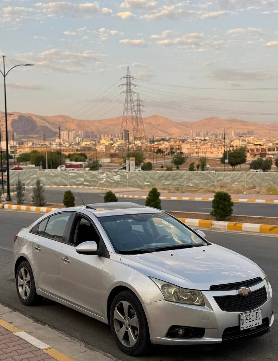 بەناوی خودای گەورە و میهرەبان 
شۆفرلێت کروز مۆدیل (2010)
ڕەنگی سلفەر ، فول مواصەفات ، سلاید و شاشە ئایپاد و ٤ جام کارەبا و ، گێر ئۆتۆماتیک و عادی ، ٥ ویل کەپ ،بلاجکتۆر 
سەنەی و ژینگە و ڕێگاوبانی تازەیە تا 2031 
گێر و مەکینە بیلاد ئۆپترایە ، 1.6 
چوار تایەی لۆکی بۆ بەستراوە ، ڕۆنی مەکینە و هایدرۆلیکی گێری تازە گۆراوە ، دینارێک مەسرەفی تیانیە ماڵی دۆستە 

گێر و مەکینە و کارەبایی مەزبووتە بەشەرت ✅

بە نسبەت بۆیاخەوە ، سەیارەکە بێ بۆیاخە ، بێ کرانەوە ، بێ تەرزە ، بێ پارچەگۆراو ، تەنها ٢ پەلە PDR بچووکی هەیە 

ڕەقەم موبایل , ***********
شوێن سلێمانی 
نرخی ٧٢ گەڵا و معامەلەیەکی کەم السليمانية, العراق
