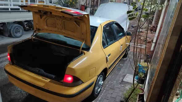 سمند 2010 رقم انكليزي بغداد
مصبوغة حزام معمره السياره و معمرين خياسات البيها 
كير مكفول مكينة بيها خياط تبخير بس ماماثر عليها نهائياً تنقيص قليل و مابيها نضوح دخانته بس من تكبسله حيل تطلع من الصالنصه
تبريد ثلج منضومه كامله جديده و غاز فرنسي اصلي
كهربائيات كامله شغاله
دوشمه الكشنات نحله و الارضيه جليد و البطاين مدوشمات و نايلون مغلف كبات ابو الشاخه و الصور كدامكم و الفيديو كذالك
ادامه كامله للسياره قوايش رولات بور ستيرن جديد درايمشفتات مابيها كل نقص تنكر سلف و تطلع وين متريد جاي اروح بيها للنجف و ارجع كل اسبوع
السعر 32 ورقه و عليها هيئة مالسنه عليه هاي
بغداد الشعب حي البساتين
***********
مو شراي لا تتصل راعيها يريد تحويل شرط التحويل بياع شراي لا تتصل و جوارينه يمنه راعيها
