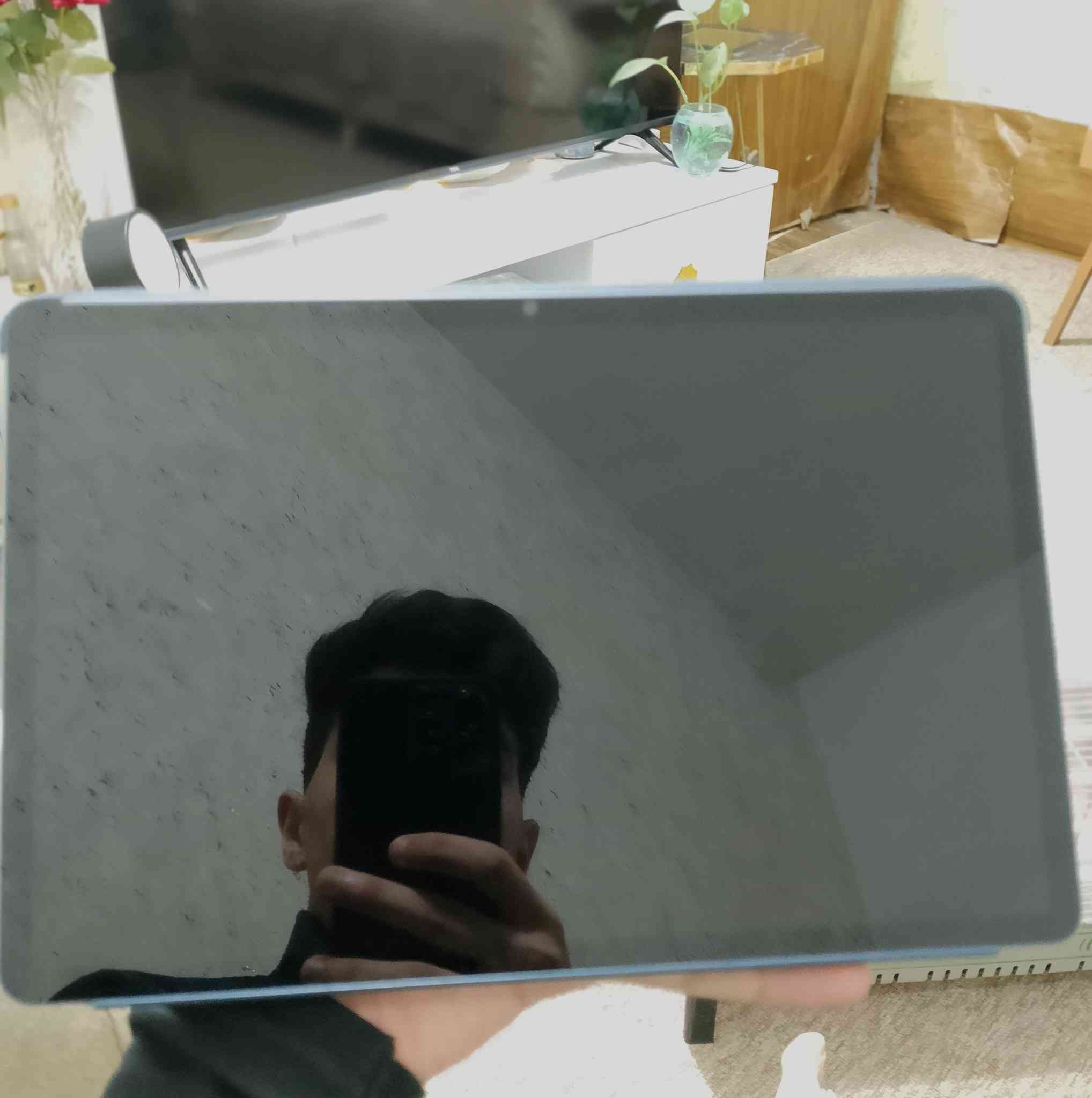 آيباد للبيع – Huawei MatePad SE 11"
السلام عليكم 

ايباد هواوي MatePad SE حجم 11 إنج

 شاشة كبيرة وواضحة وحجمها كلش حلو، ممتاز للدراسة، الشغل، التصفح ومشاهدة الفيديوهات أو الأفلام.

المواصفات:

🔹 رام 8GB 

🔹 ذاكرة 128GB 

🔹 بطارية 7700ma بسرعة شحن 22.5w

🔹 صوت ستيريو واضح

🔹 الجهاز خفيف وسهل الحمل

📌 الجهاز شبه جديد

📌 استخدام  3 أشهر

📌 نظيف جداً وما بيه أي عيب

📌 ويا الملحقات الأصلية كاملة

🎁 هدايا ويا الجهاز:

كفر

قلم هواوي أصلي

 السعر: 250 ألف قفل

التواصل خاص أو واتساب: ***********

المكان: بغداد - المحمودية
