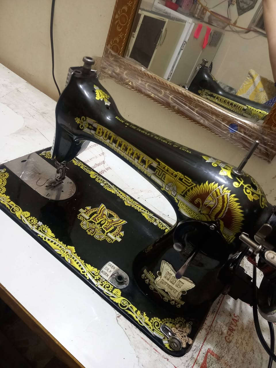 مكينة فراشة خياطهة يخبل نظيفة مابيهة اي ضرر.  مابيهة ميز بلا ميز ب ٦٠ وبيهة مجال بسيط مكاني بغداد الشعب


**إذا كنت صاحب هذا الإعلان وتريد حذفه لأي سبب، رجاءا أرسل رسالة إلى الدعم الفني**