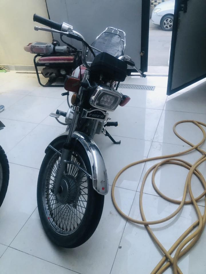 اربعة گير تايگر 2021 رقم دولي وسنوية مداور ثاني يوم ما بيها نقص سعر مليون و١٠٠ وبيها مجال واتساب ***********
