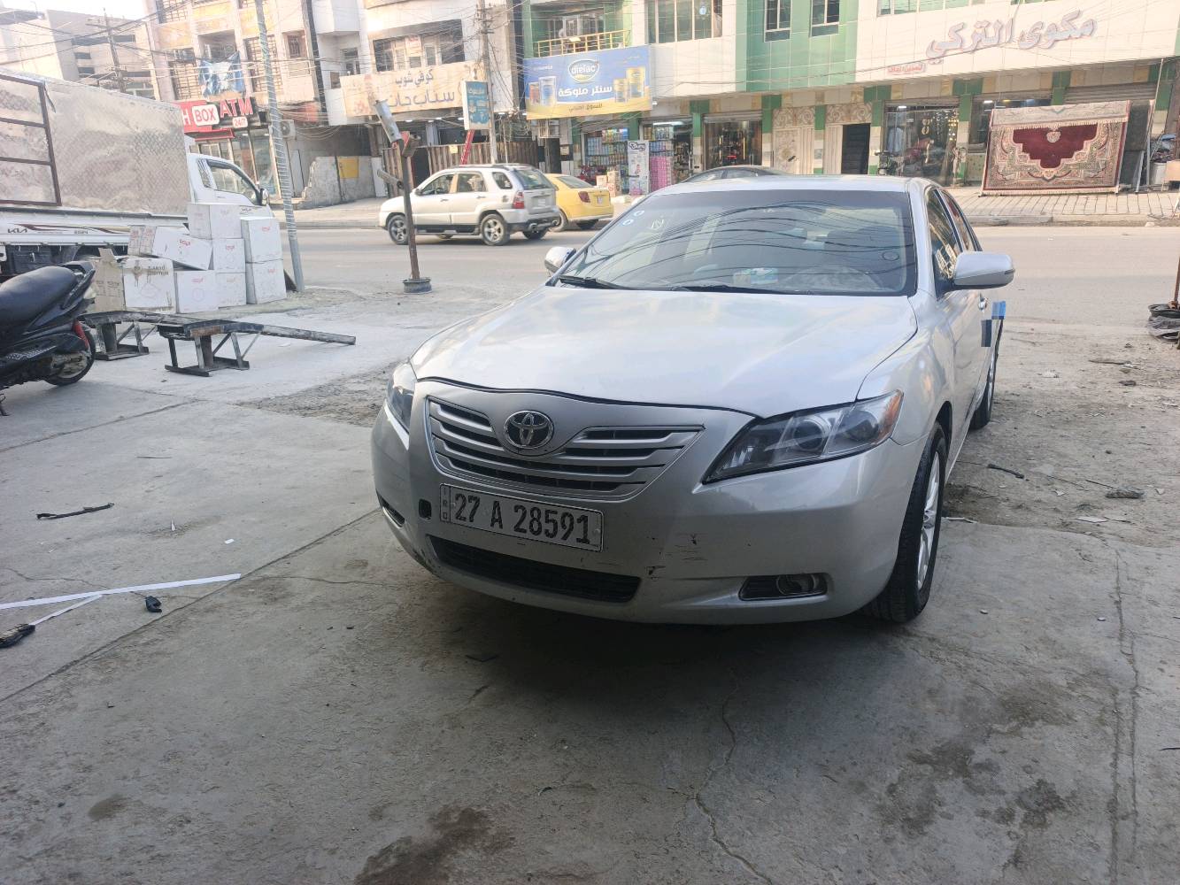 السلام عليكم سيارة كامري بسمي تحويل  الرستميه٢٠٠٩رقم ذي قار انكليزي هزه جديده تخم ويل كب مال ٢٠٢٢تخم تايروباتري جديدغرفه جديده مدوشمه كشنات وارضيه وكاعيه مكينه وكير وتبريد جديد مال حاويه بيها صبغ قطع ابيعلك عام مكاني بغداد حي الامين الثانية ***********