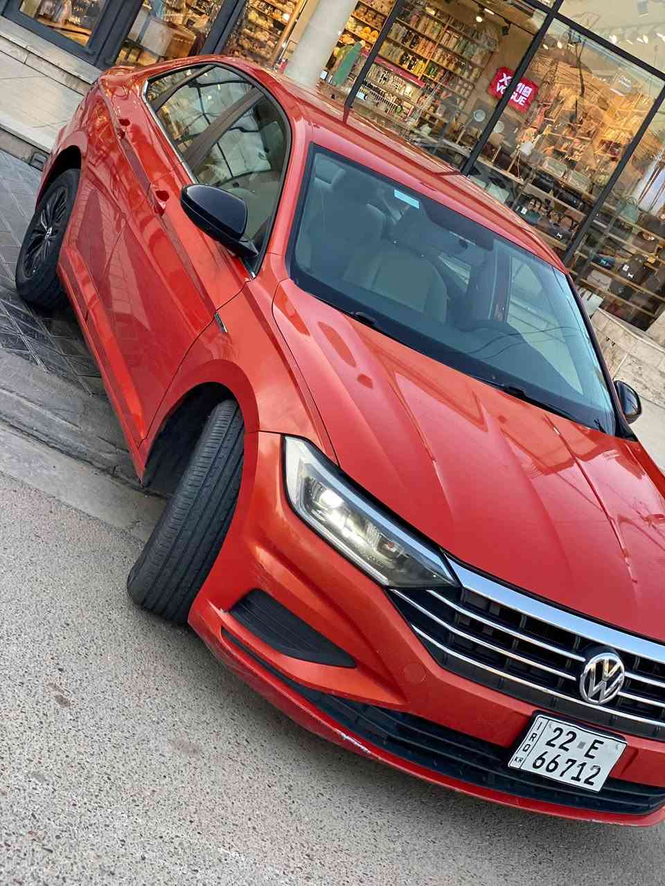 جيتا امريكي S-2019
بجم كبس 
لون مشمشي مميز
ضررها فقط جملغ امامي ايمن بدون دواخل
ايرباكات سليمه 100/100
ماشية 169 الف كيلو

موصفاته 👇
كشن مخمل 
ويل كب اسود 
لايت زينون بلادي 
تبريد ثلج
تحديد السرعه
هاند بريك بصمه
نظام ايكو وسبورت
سوناره موجود مال مندلاوي وجديد

مكانه بغداد السيديه
سعرها 127 وبيه مجال 
شراي يتصل عل رقم.
***********

