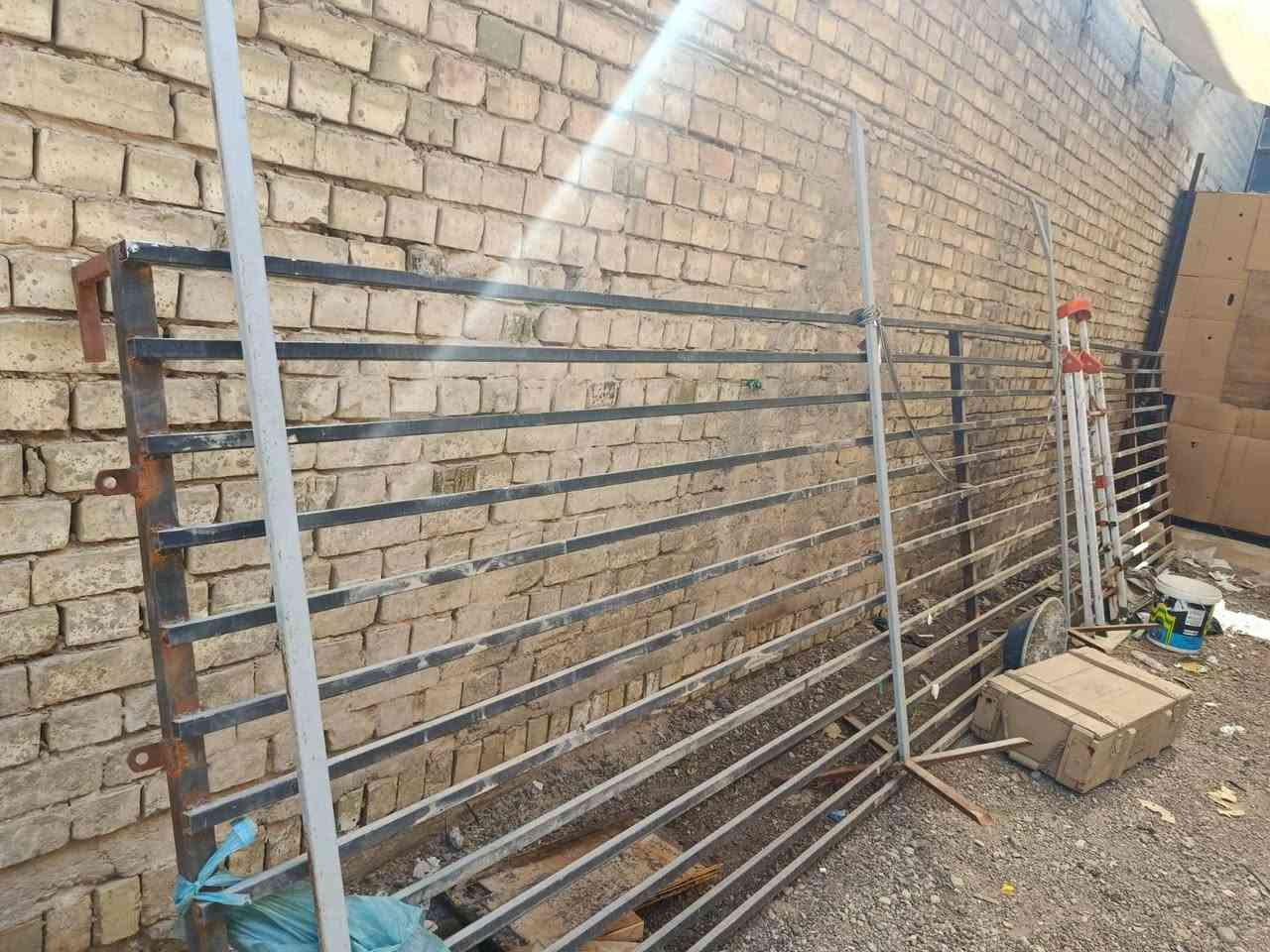 للبيع 👉 قيم وخذ
قمرية جديد تلبيس
حديد اعلان
حديد استان
العنوان بغداد الحرية شارع 30 
واتساب ***********☎️
