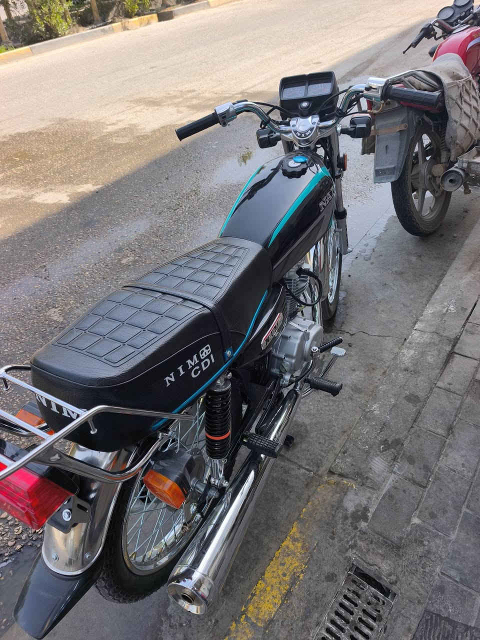 نامه سكنر ثلاث احرف مديل 26 وصل معرض طالعه من ابو سكينه قبل سبوعين 
درجه نضيفه كلش كامله كلشي شغال 
السعر 700الف وبيه مجال
***********
