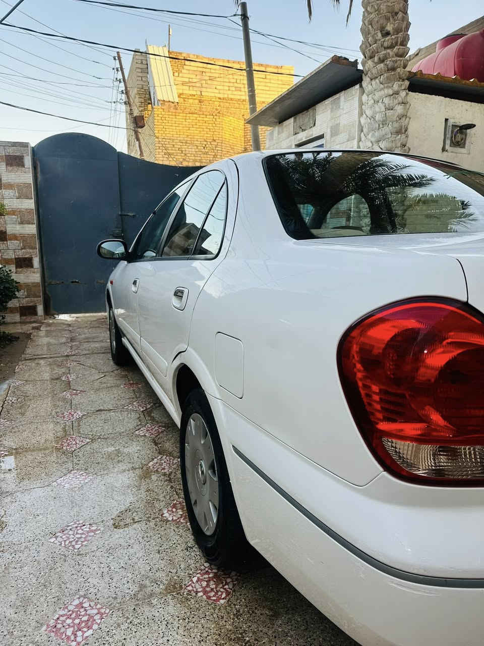 نيسان سني موديل ٢٠٠٩ رقم بابل السيارة مكفوله من كلشي عدى بارد بسيط بلجاملغ الايمن مكينه كير حداديه تبريد كله جديدة السيارة ماشيه حقيقي ١٧٦ الف لا ملعوب بيها ولا منزله مكينه قبق ابيض السيارة ع الشركه مابيها كلشي نقص 
مكانها بالديوانية السعر ((١١٥)) وبيها مجال للشراي اتصل وتدلل لا تكلي شبيها الشراي صدك يتصل 

***********
***********
