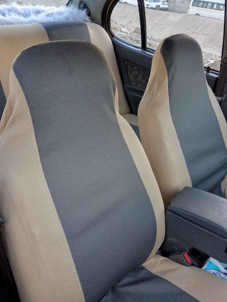 سلام عليكم من رخصة الادمن طيبه للبيع موديل 2015 سياره حلوه مكفوله تبريد شغال طخم تاير جديد سعر 40وبيه مجال مكان السياره كربلاء طويريج.. ***********
