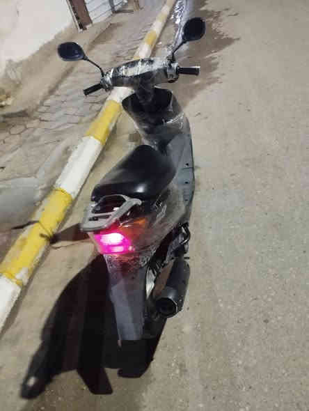 السلام عليكم
دراجه عصفوريه 60 للبيع صارلها شهر من نزلت من الرمبه برغي ماملعوب بيها النضافه 100% الملاح بلادي السعر 600 وبيها مجال مكاني النعمانيه
رقم ***********
