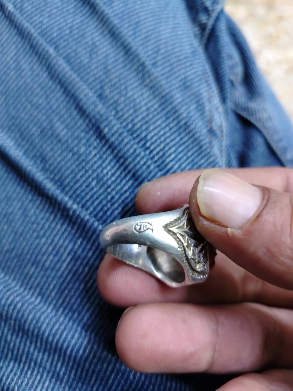 للبيع صياغه ثقيله صياغت امير خربالي السعر خاص


**إذا كنت صاحب هذا الإعلان وتريد حذفه لأي سبب، رجاءا أرسل رسالة إلى الدعم الفني**