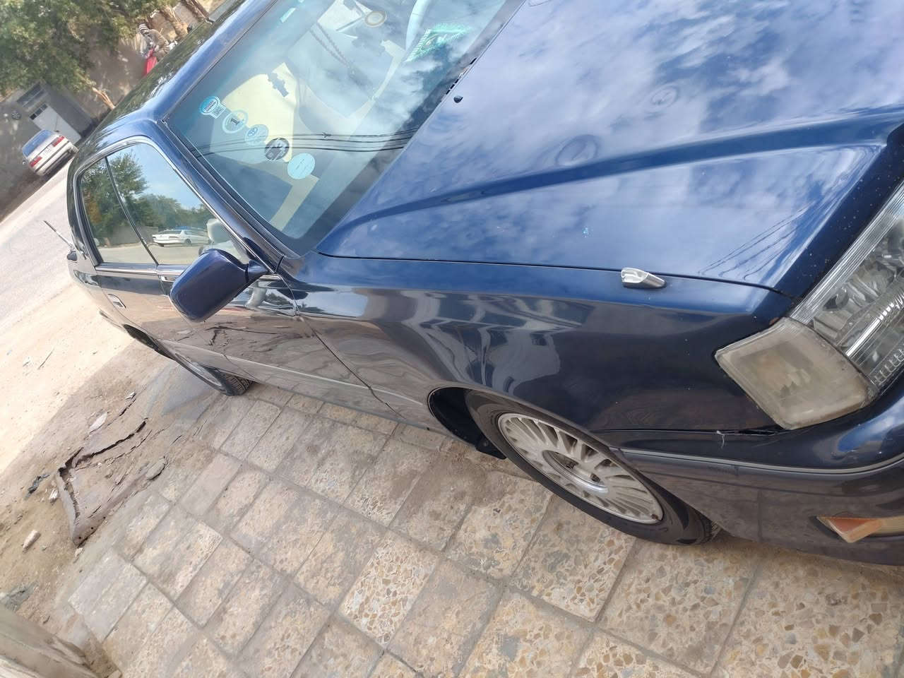 سلام عليكم راس ثور فلات للبيع او مراوس حسب قناعه سياره كفاله من كص ونقل جثه باقي تفاصيل عل خاص او اتصال ***********.  ***********
