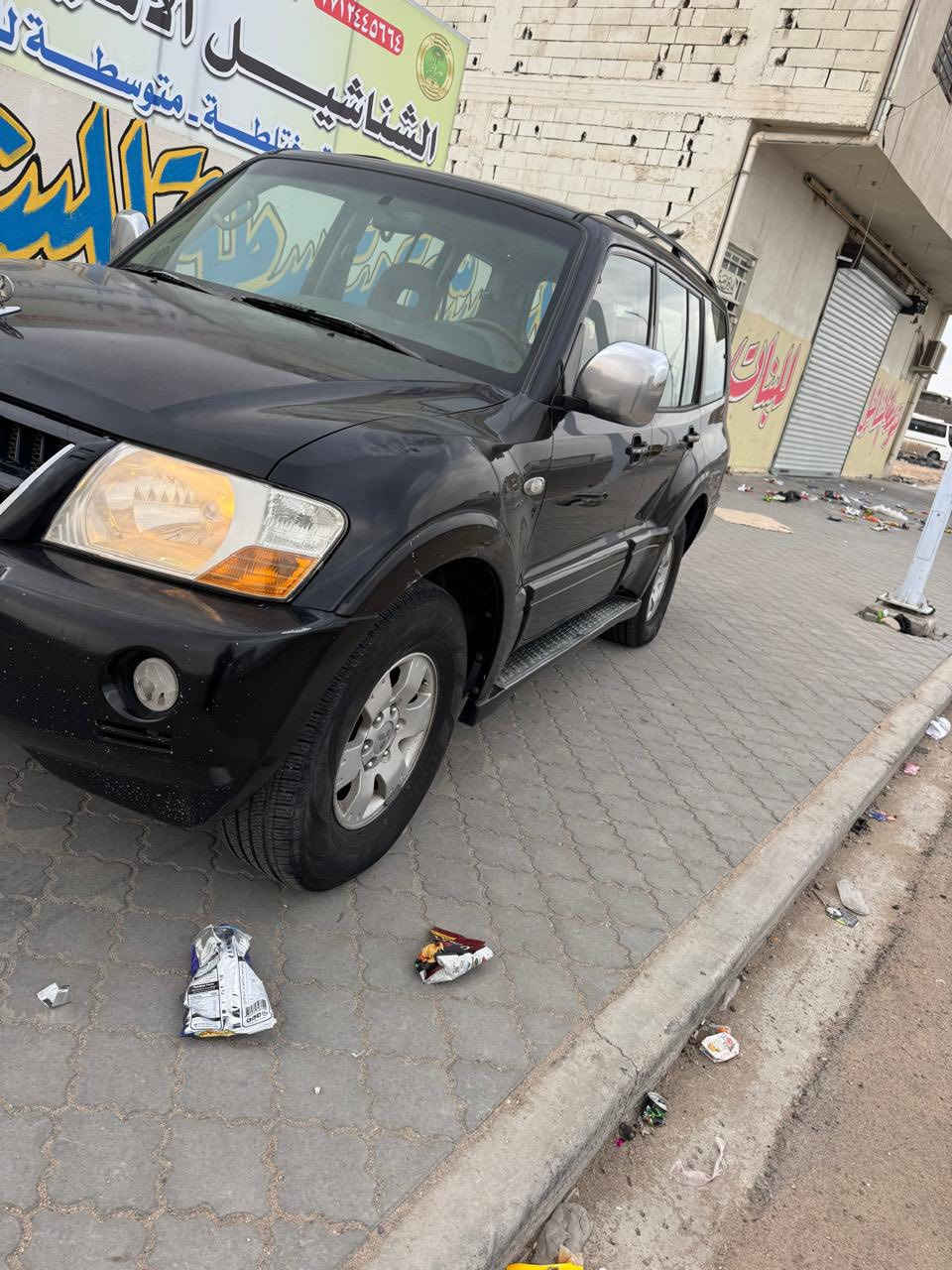 سلام وعليكم جيب باجيرو موديل 2007 كفاله من الكص وضربه وصبق مكينه وكير جدد تخم تاير حداد جديد تبريد ثلج سعر 53 وبيه مجال ادوات رقم الهاتف *********** لعنوان البصره
